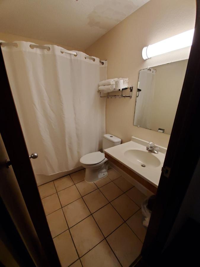 Hibbing Inn And Suites Dış mekan fotoğraf