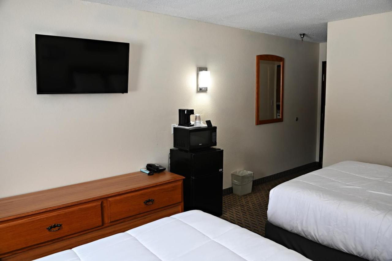 Hibbing Inn And Suites Dış mekan fotoğraf