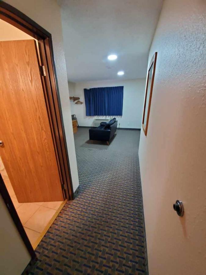 Hibbing Inn And Suites Dış mekan fotoğraf